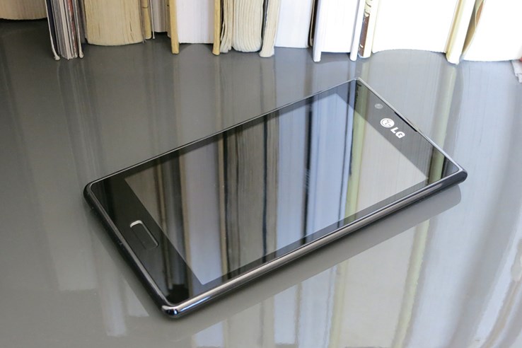 LG Optimus L7 (8).jpg